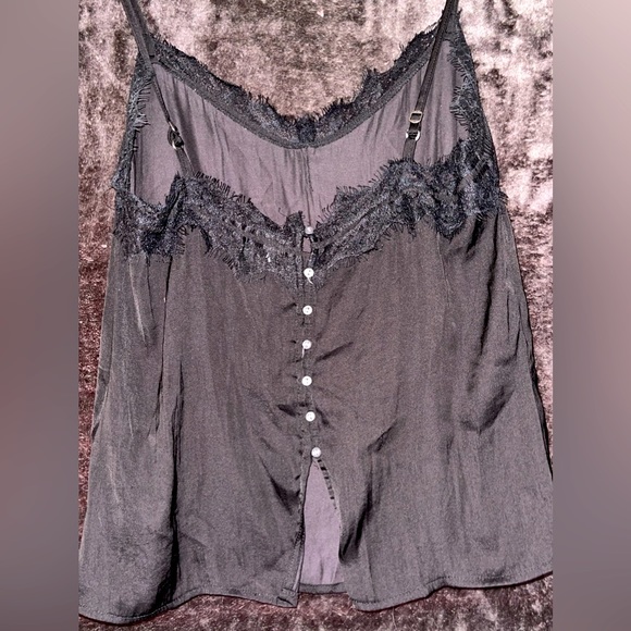 Hollister silk lace tank top - Picture 1 of 2